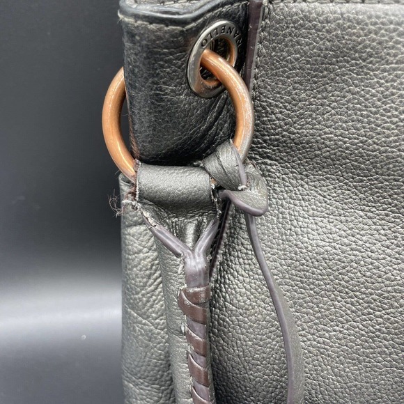 Tignanello Metallic Leather Handbag Purse Silver Pebbled Medium Braided Handle - Picture 2 of 16